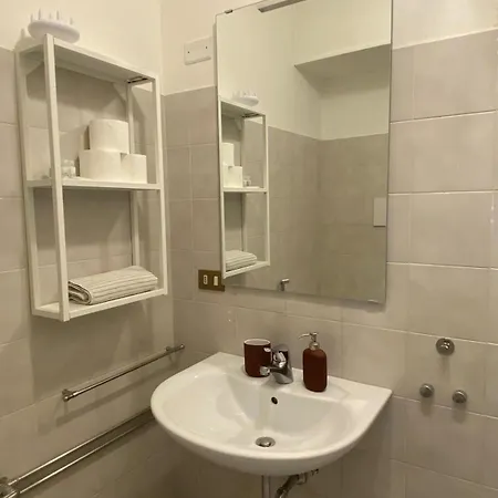 At The Column Square Apartment Padua