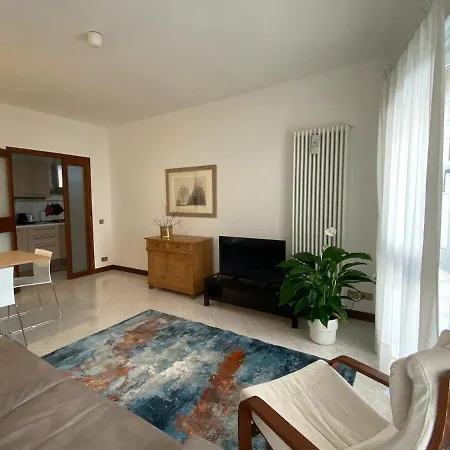 At The Column Square * Pádua